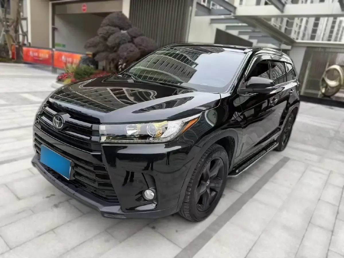 2021 Toyota Highlander 2.0T 220HP L4 6AT