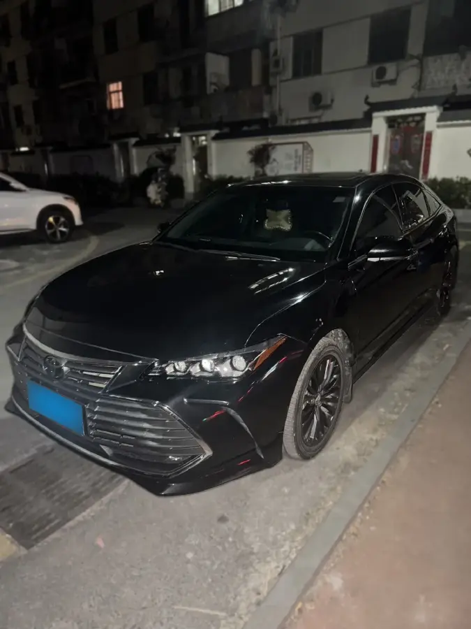 2023 Toyota Avalon 2.0L 177HP L4 CVT