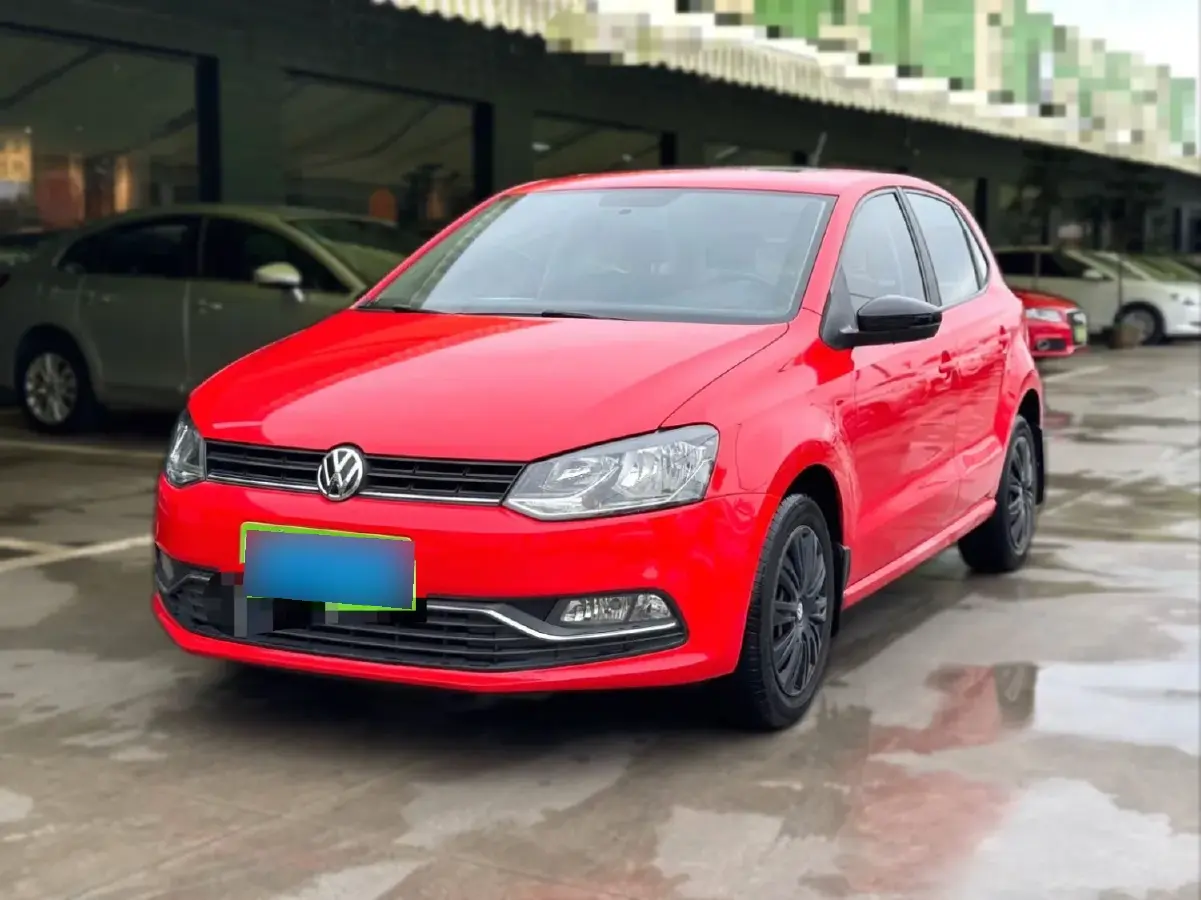 2016 Volkswagen Polo 1.6L 110HP L4 5MT