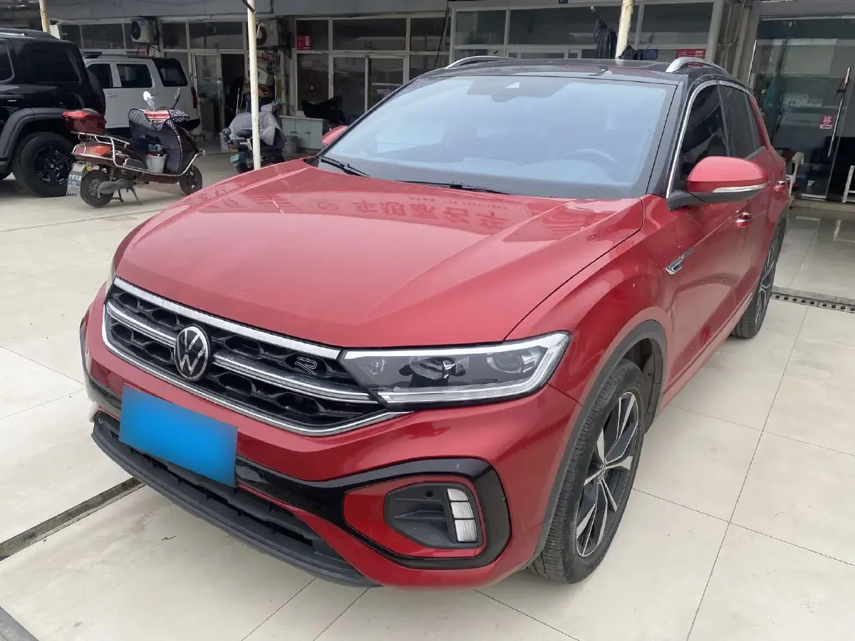 2023 Volkswagen T-Roc 1.5T 160HP L4 7DCT