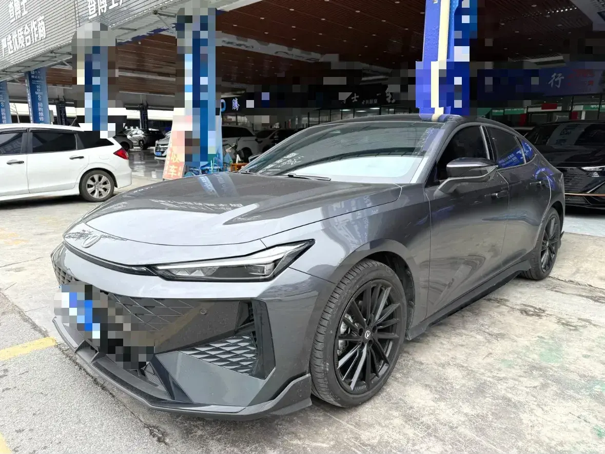 2024 ChangAn UNI-V 1.5T 188HP L4 7DCT