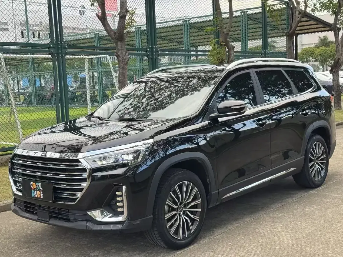 2023 Jetour X90 Plus 1.6T 197HP L4 7DCT