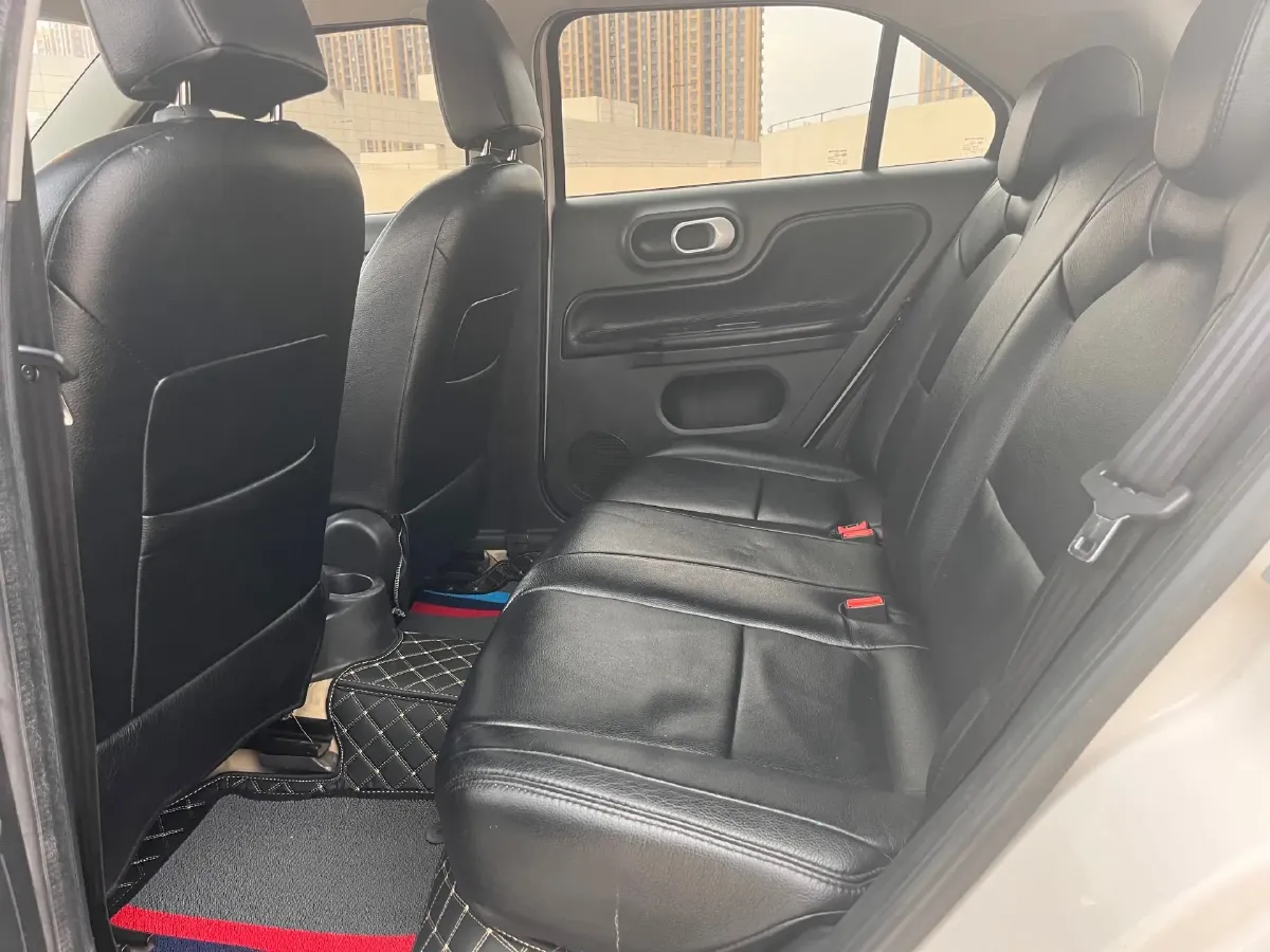 2014 DS 6 1.6T 167HP L4 6AT,autocango,china used car exporter,china ev exporter,chinese used car exporter,chinese used ev exporter