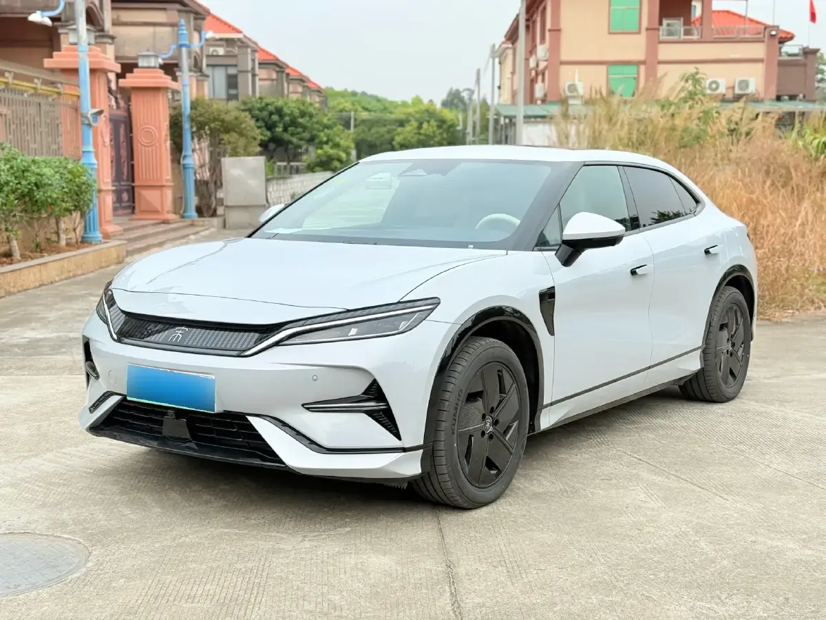 2024 BYD SongL EV BEV 71.8KWH