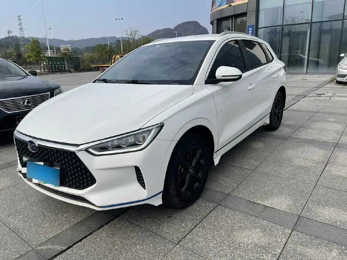 2019 BYD e2 BEV 47.3KWH