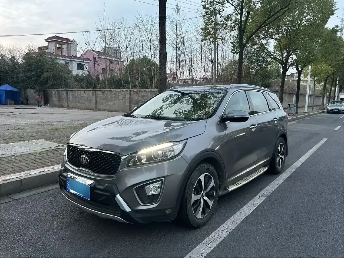 2015 Kia Sorento 2.2T 200HP L4 6AT