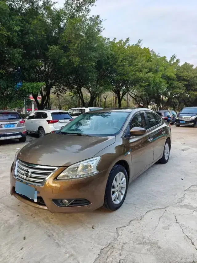 2014 Nissan Sylphy 1.6L 126HP L4 CVT