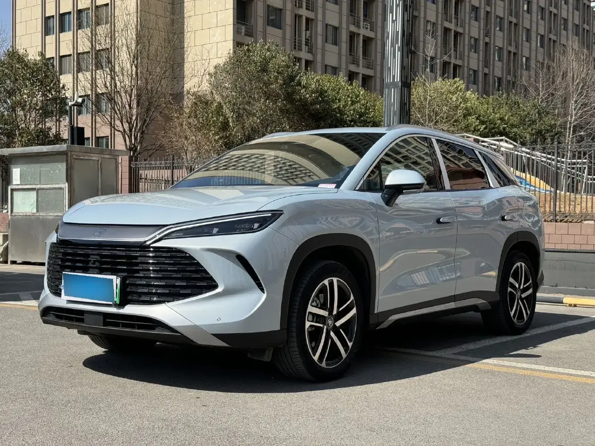 2024 BYD SongL DM-i 1.5L 101HP L4 E-CVT PHEV 18.3KWH