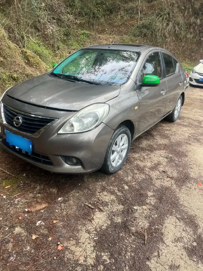 2014 Nissan Sunny 1.5L 112HP L4 CVT