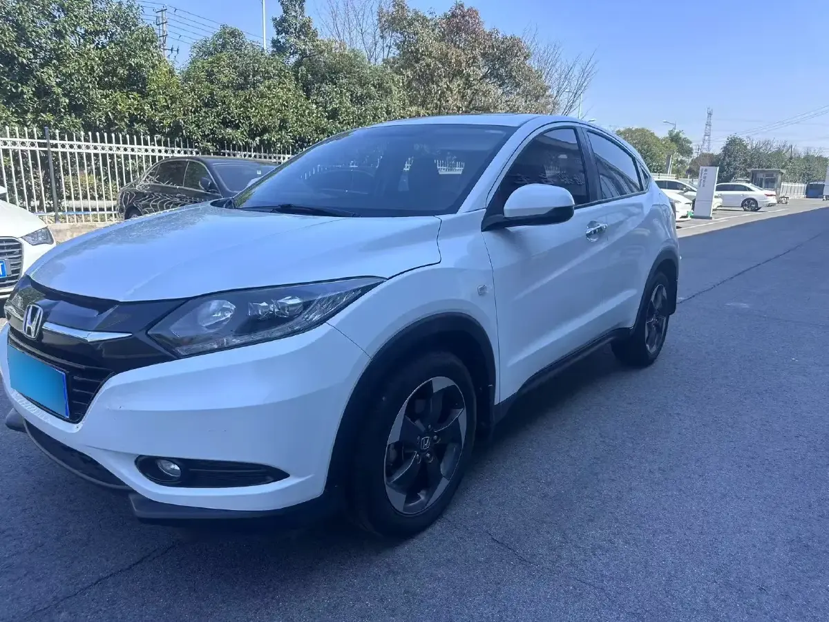 2017 Honda Vezel 1.8L 136HP L4 CVT