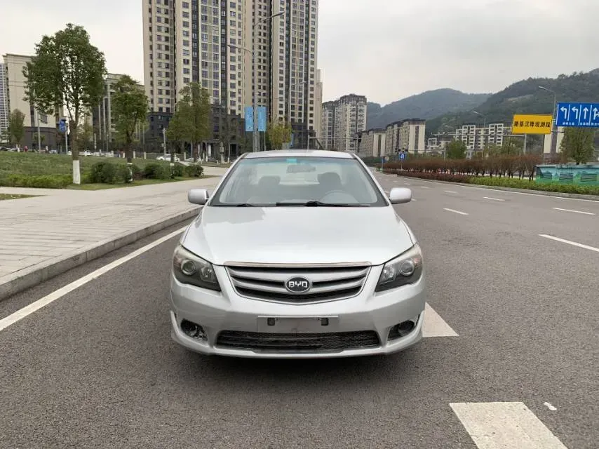 2012 BYD L3 1.5L 109HP L4 5MT,autocango,china used car exporter,china ev exporter,chinese used car exporter,chinese used ev exporter