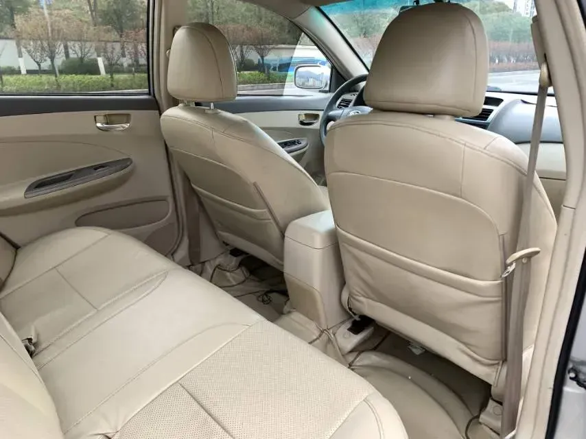 2012 BYD L3 1.5L 109HP L4 5MT,autocango,china used car exporter,china ev exporter,chinese used car exporter,chinese used ev exporter