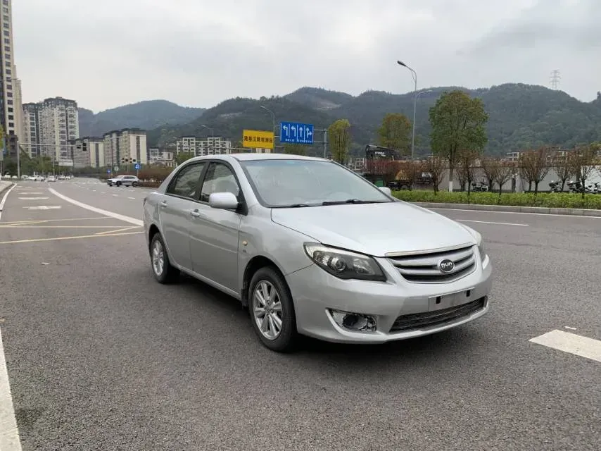 2012 BYD L3 1.5L 109HP L4 5MT,autocango,china used car exporter,china ev exporter,chinese used car exporter,chinese used ev exporter