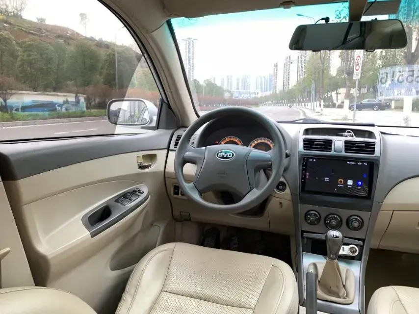 2012 BYD L3 1.5L 109HP L4 5MT,autocango,china used car exporter,china ev exporter,chinese used car exporter,chinese used ev exporter