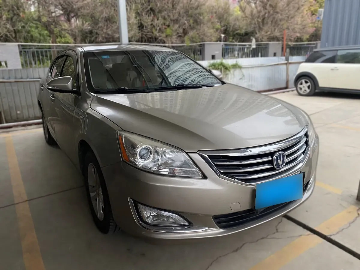 2016 ChangAn Raeton 1.8T 177HP L4 6AT,autocango,china used car exporter,china ev exporter,chinese used car exporter,chinese used ev exporter