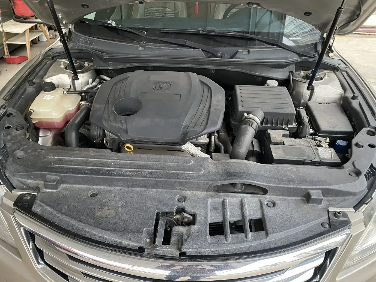 2016 ChangAn Raeton 1.8T 177HP L4 6AT,autocango,china used car exporter,china ev exporter,chinese used car exporter,chinese used ev exporter