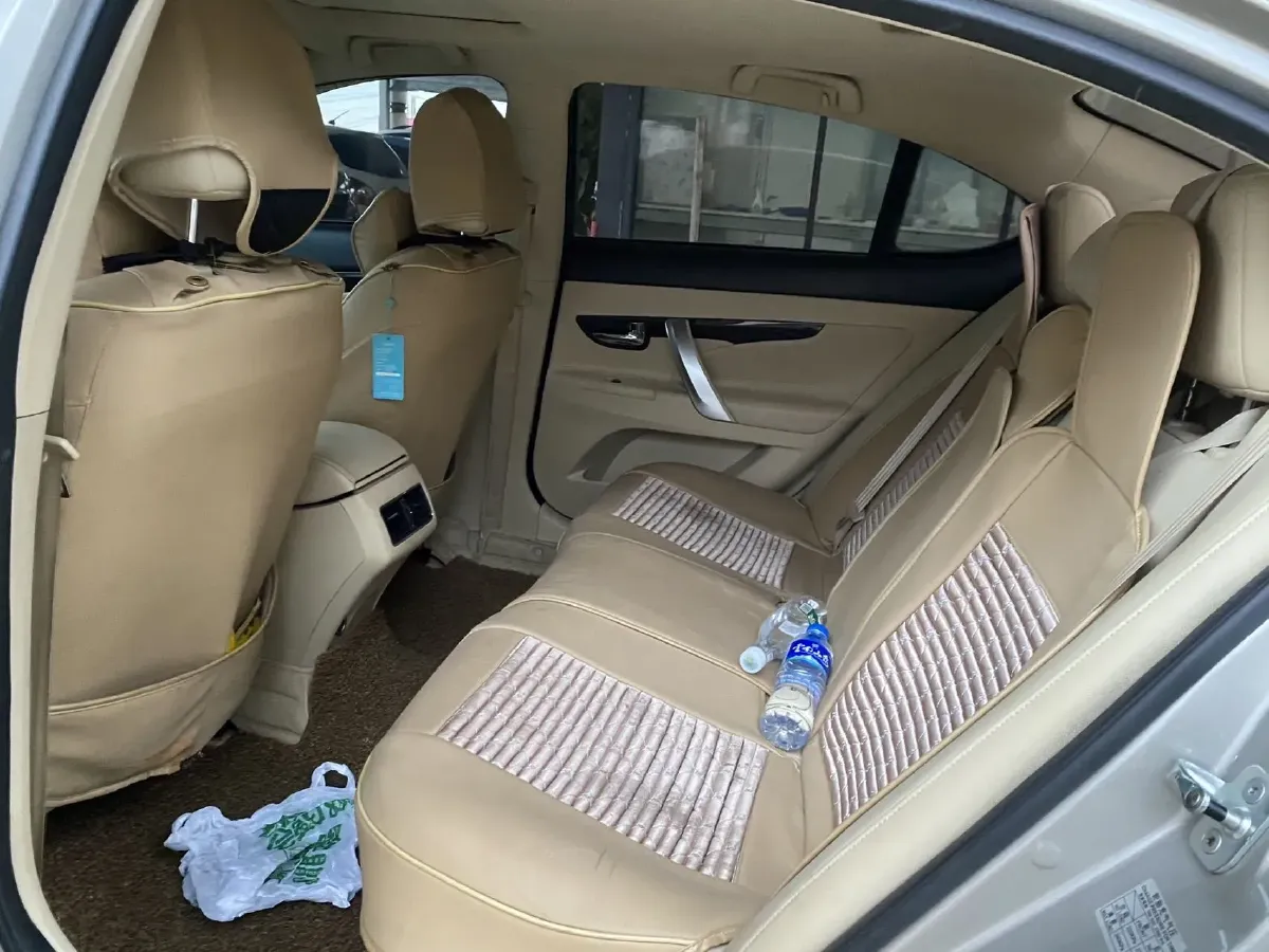 2016 ChangAn Raeton 1.8T 177HP L4 6AT,autocango,china used car exporter,china ev exporter,chinese used car exporter,chinese used ev exporter