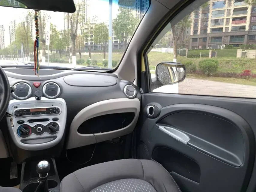 2011 ChangAn BenBen MINI 1.0L 70HP L4 5AMT,autocango,china used car exporter,china ev exporter,chinese used car exporter,chinese used ev exporter