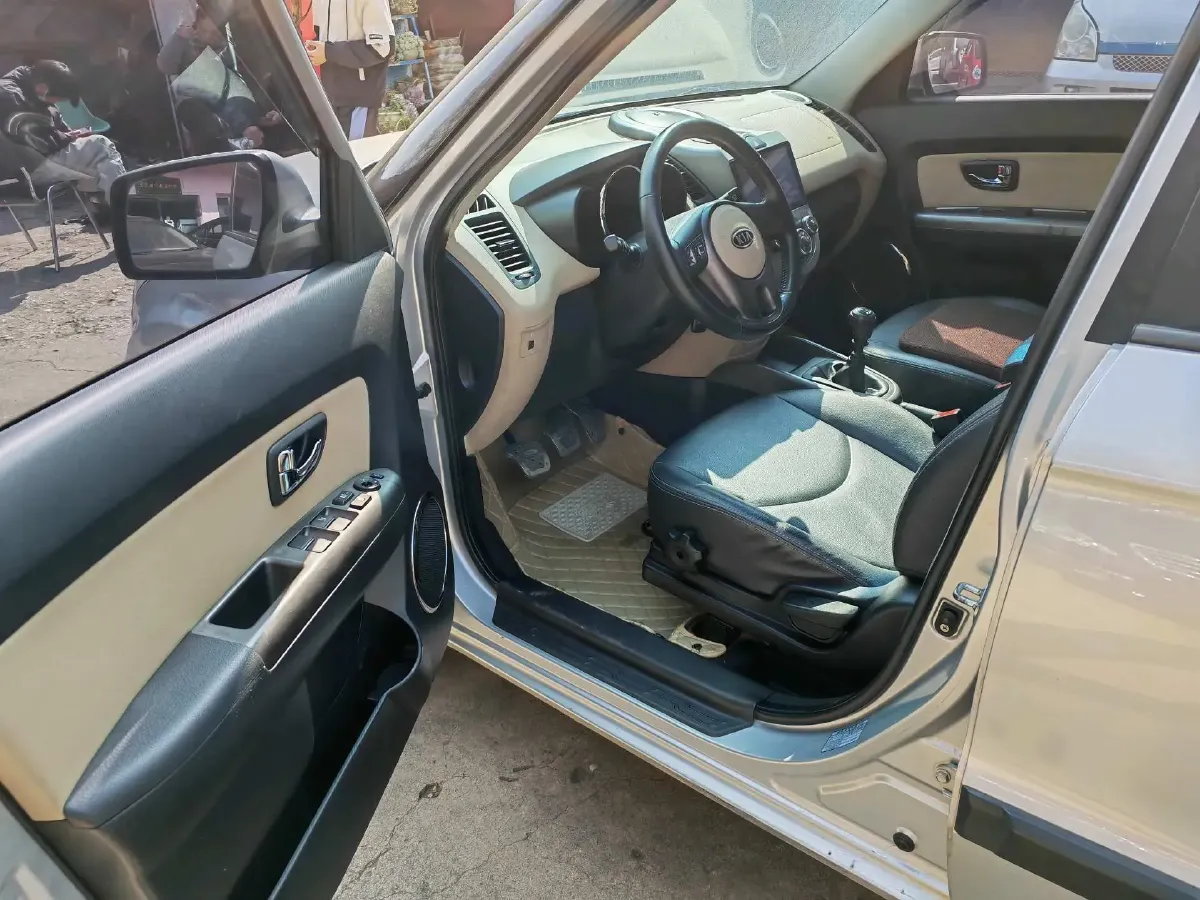 2010 Kia Soul 1.6L 123HP L4 5MT,autocango,china used car exporter,china ev exporter,chinese used car exporter,chinese used ev exporter