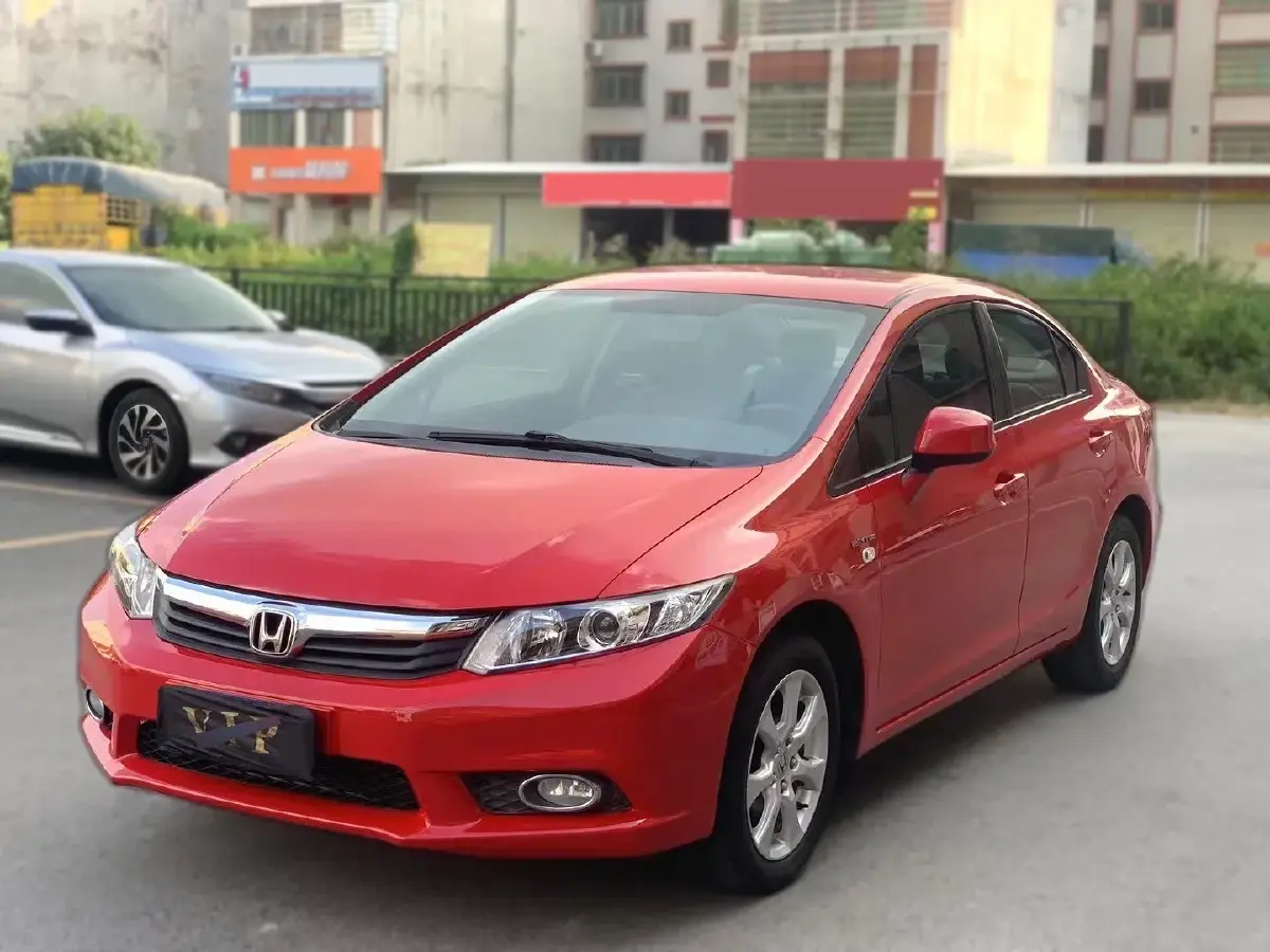 2012 Honda Civic 1.8L 141HP L4 5AT