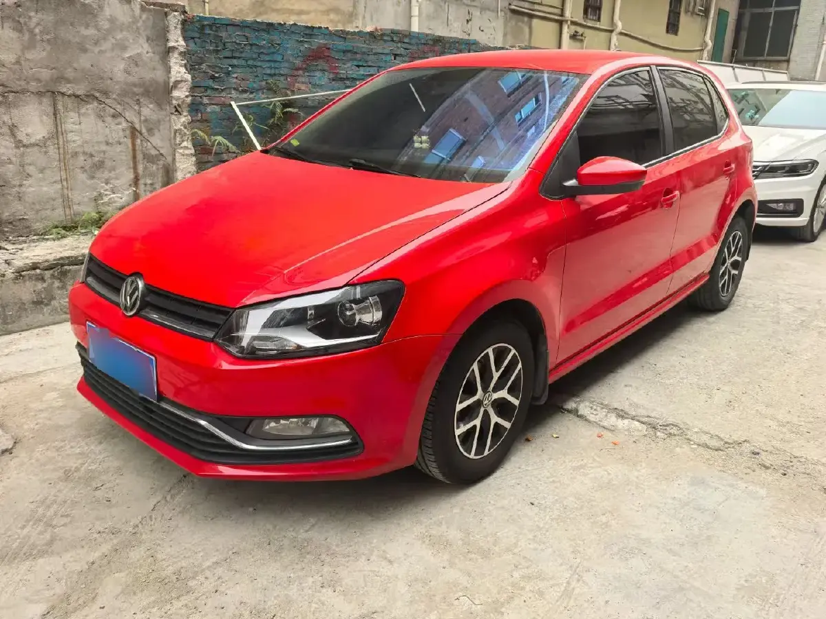 2018 Volkswagen Polo 1.5L 110HP L4 6AT