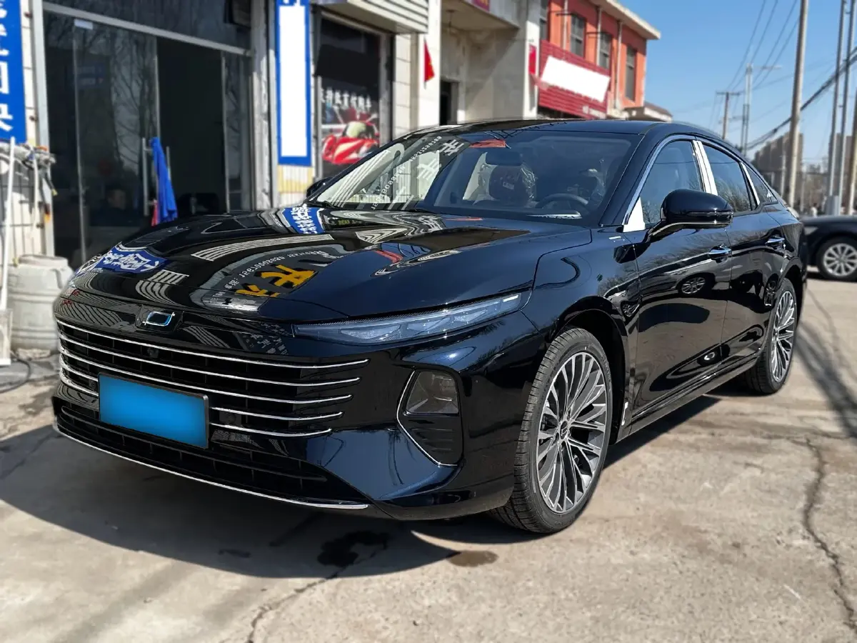 2024 Bestune B70 1.5T 169HP L4 7DCT