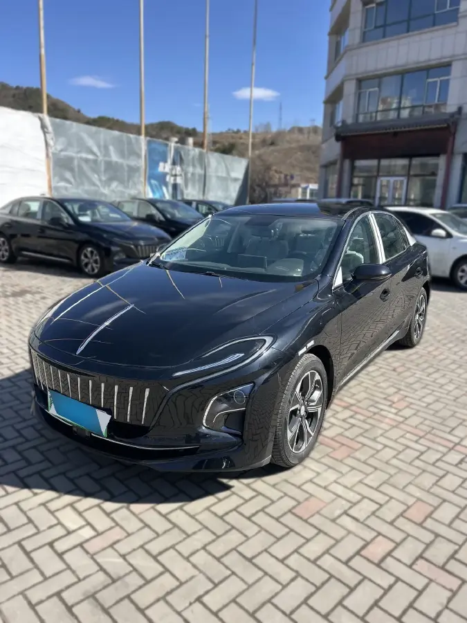 2023 HongQi E-QM5 BEV 54KWH