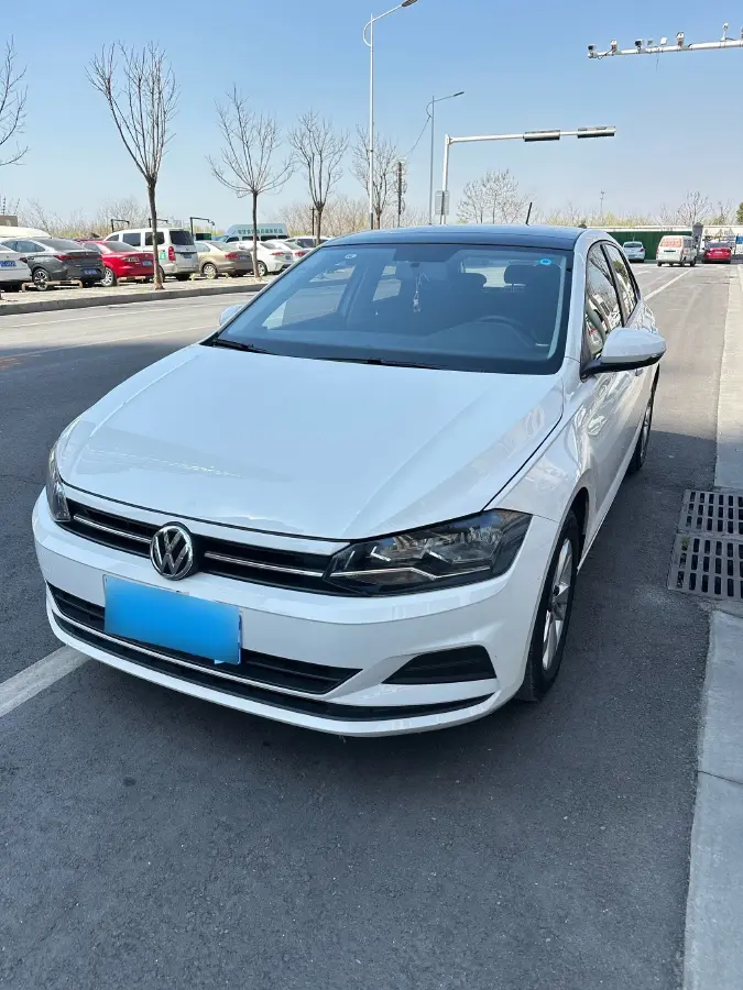 2019 Volkswagen Polo 1.5L 113HP L4 6AT