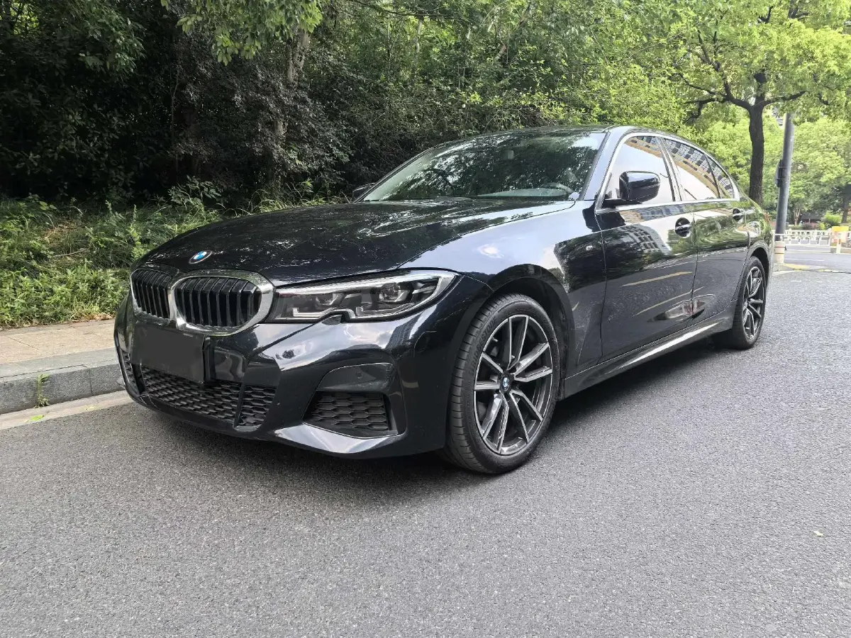 2022 BMW 3 Series 2.0T 184HP L4 8AT