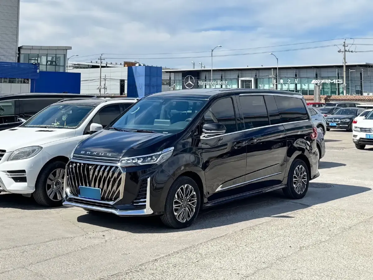 2023 MAXUS G20 2.0T 261HP L4 8AT