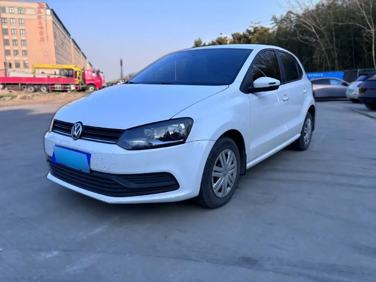 2018 Volkswagen Polo 1.5L 110HP L4 6AT