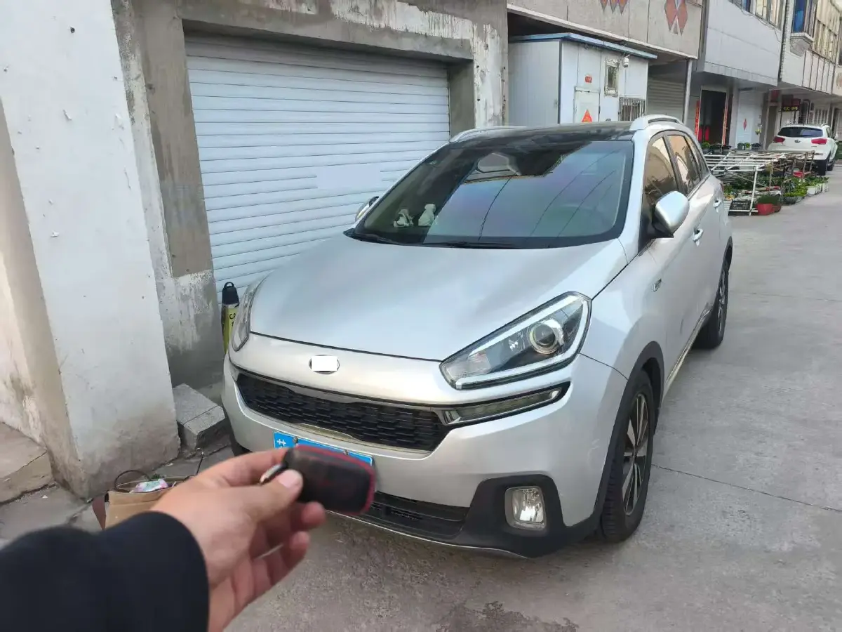 2015 Kia KX3 2.0L 161HP L4 6AT