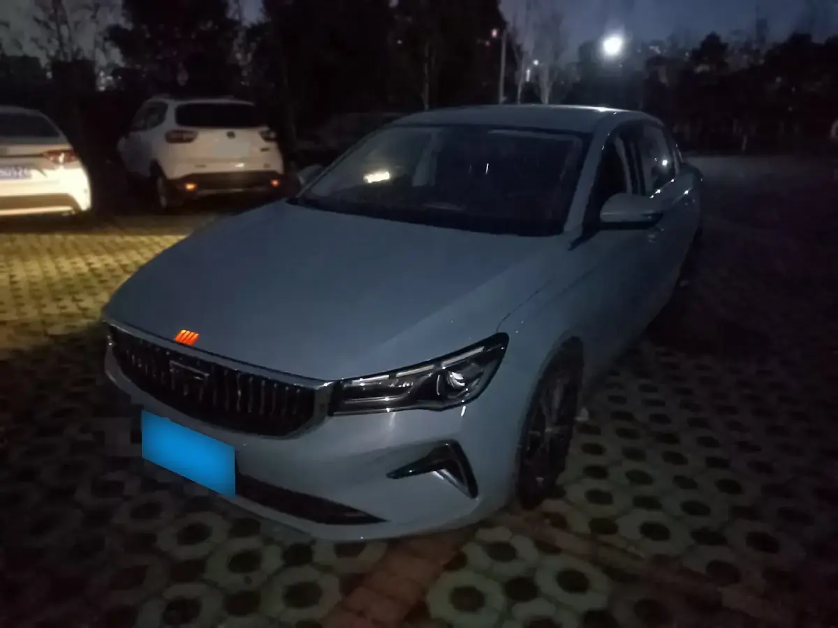 2023 Geely Emgrand 1.5L 127HP L4 CVT