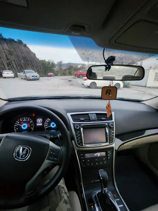 2013 ChangAn Raeton 1.8T 177HP L4 6AT,autocango,china used car exporter,china ev exporter,chinese used car exporter,chinese used ev exporter