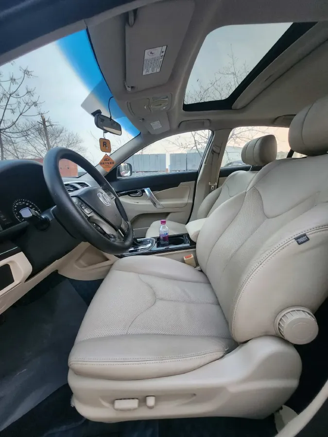 2013 ChangAn Raeton 1.8T 177HP L4 6AT,autocango,china used car exporter,china ev exporter,chinese used car exporter,chinese used ev exporter