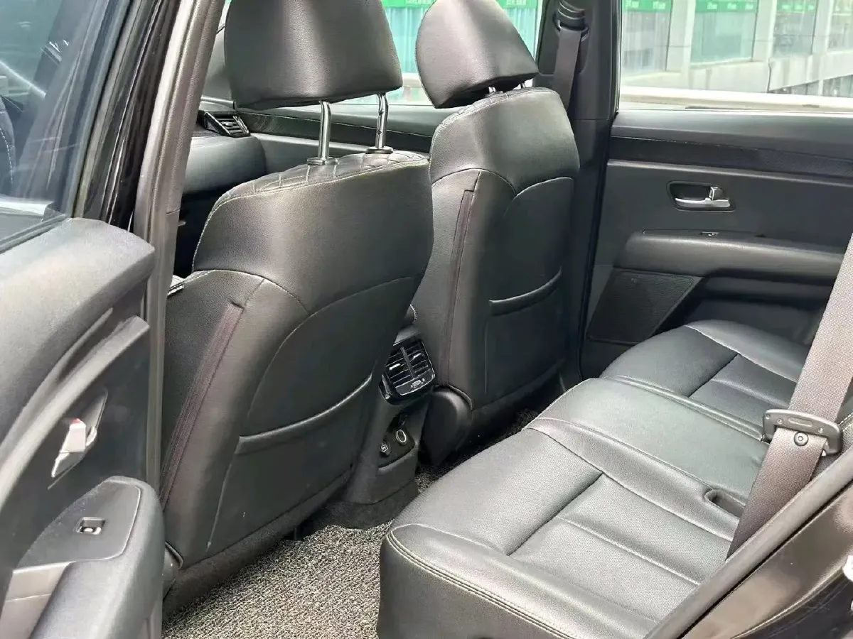 2017 Kia KX7 2.0T 241HP L4 6AT,autocango,china used car exporter,china ev exporter,chinese used car exporter,chinese used ev exporter