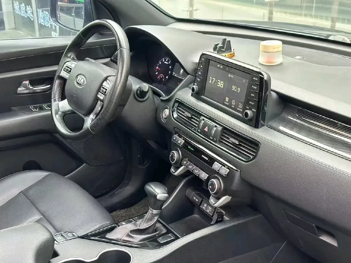 2017 Kia KX7 2.0T 241HP L4 6AT,autocango,china used car exporter,china ev exporter,chinese used car exporter,chinese used ev exporter