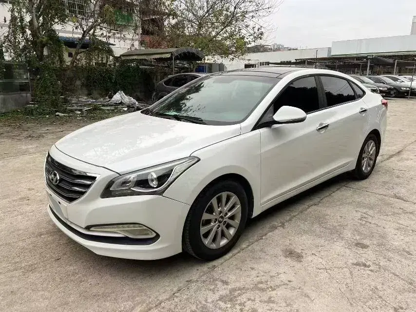 2014 Hyundai Mistra 1.8L 143HP L4 6AT