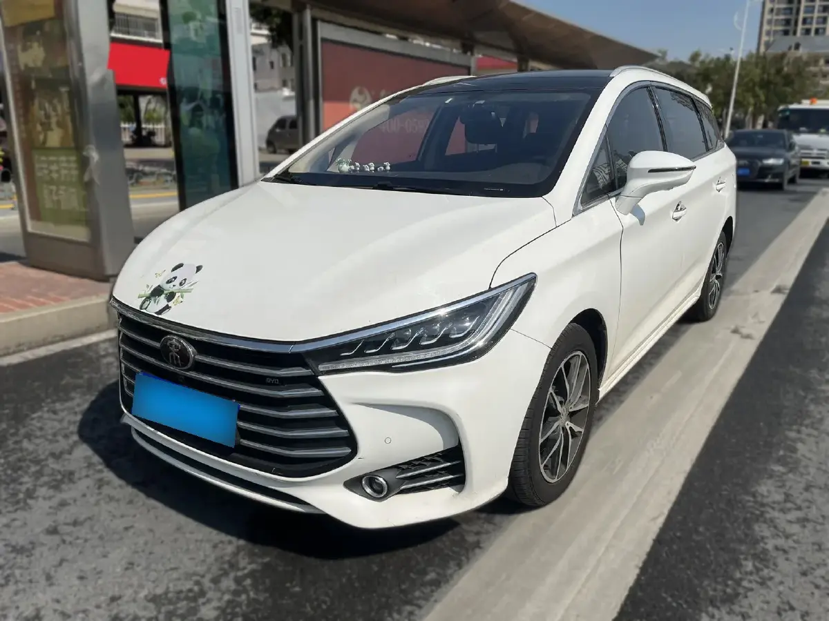 2017 BYD Song MAX 1.5T 154HP L4 6MT