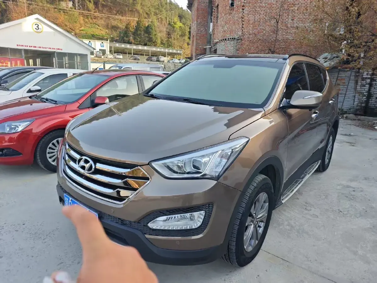 2015 Hyundai Santafe 2.4L 189HP L4 6AT