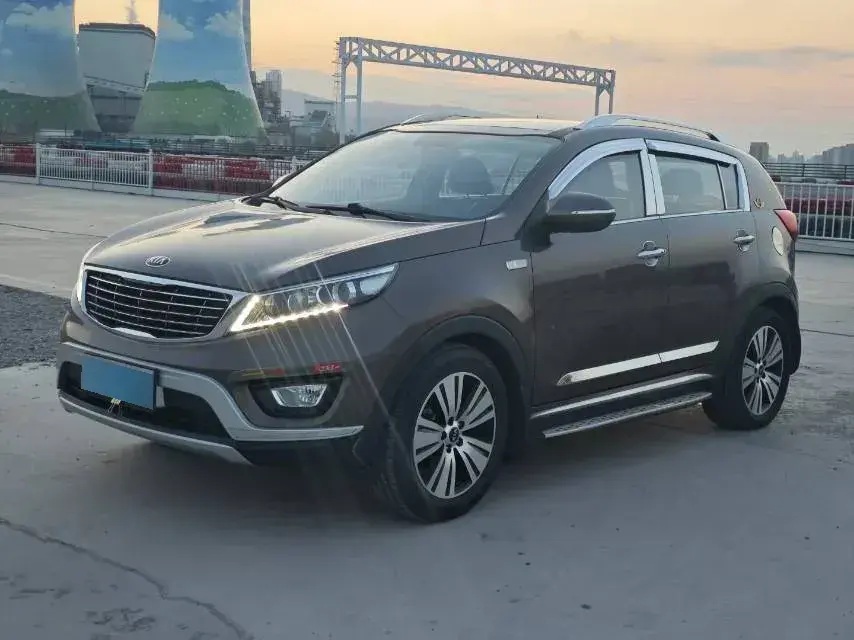 2015 Kia Sportage R 2.0L 165HP L4 6AT