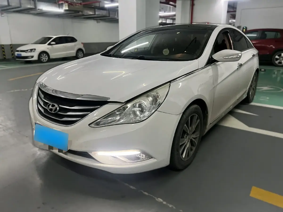 2014 Hyundai Sonata 2.0L 162HP L4 6AT