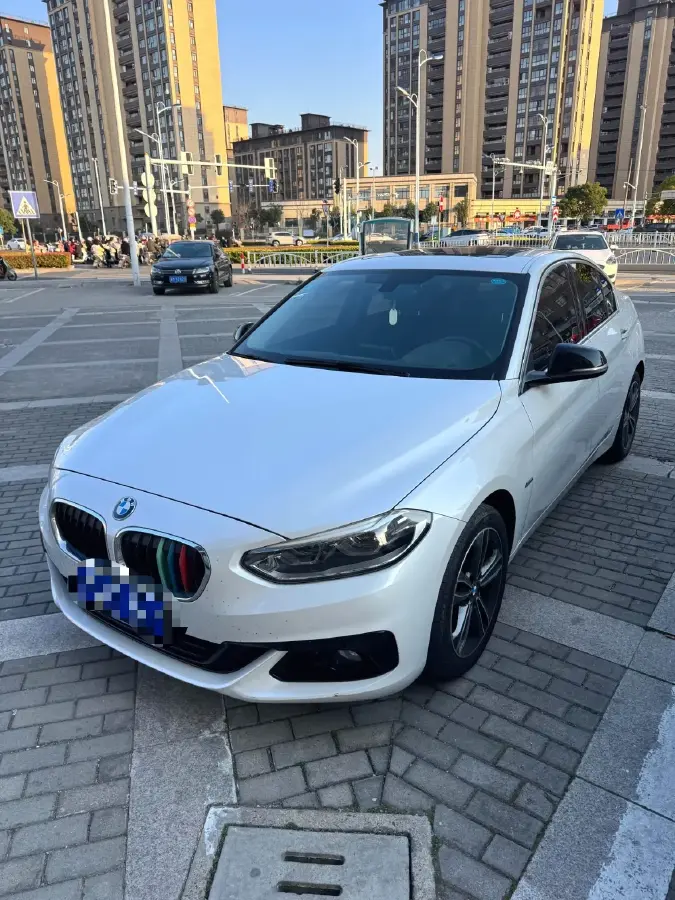 2018 BMW 1 Series 1.5T 136HP L3 6AT