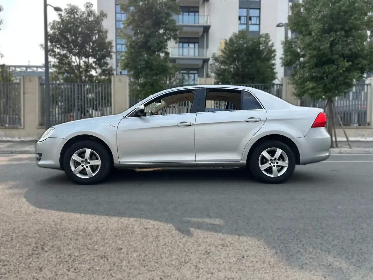 2006 Volkswagen Bora Classic 1.6L 100HP L4 4AT,autocango,china used car exporter,china ev exporter,chinese used car exporter,chinese used ev exporter