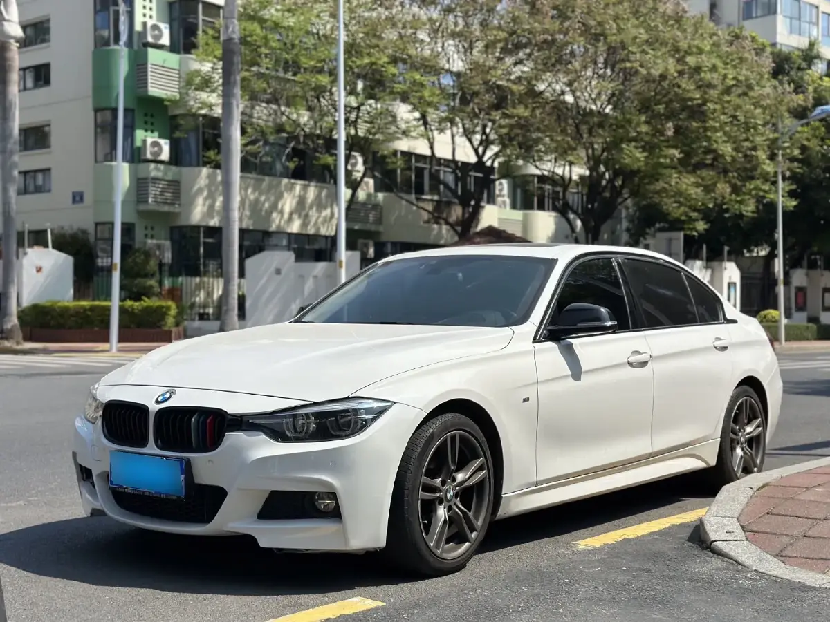2019 BMW 3 Series 2.0T 184HP L4 8AT