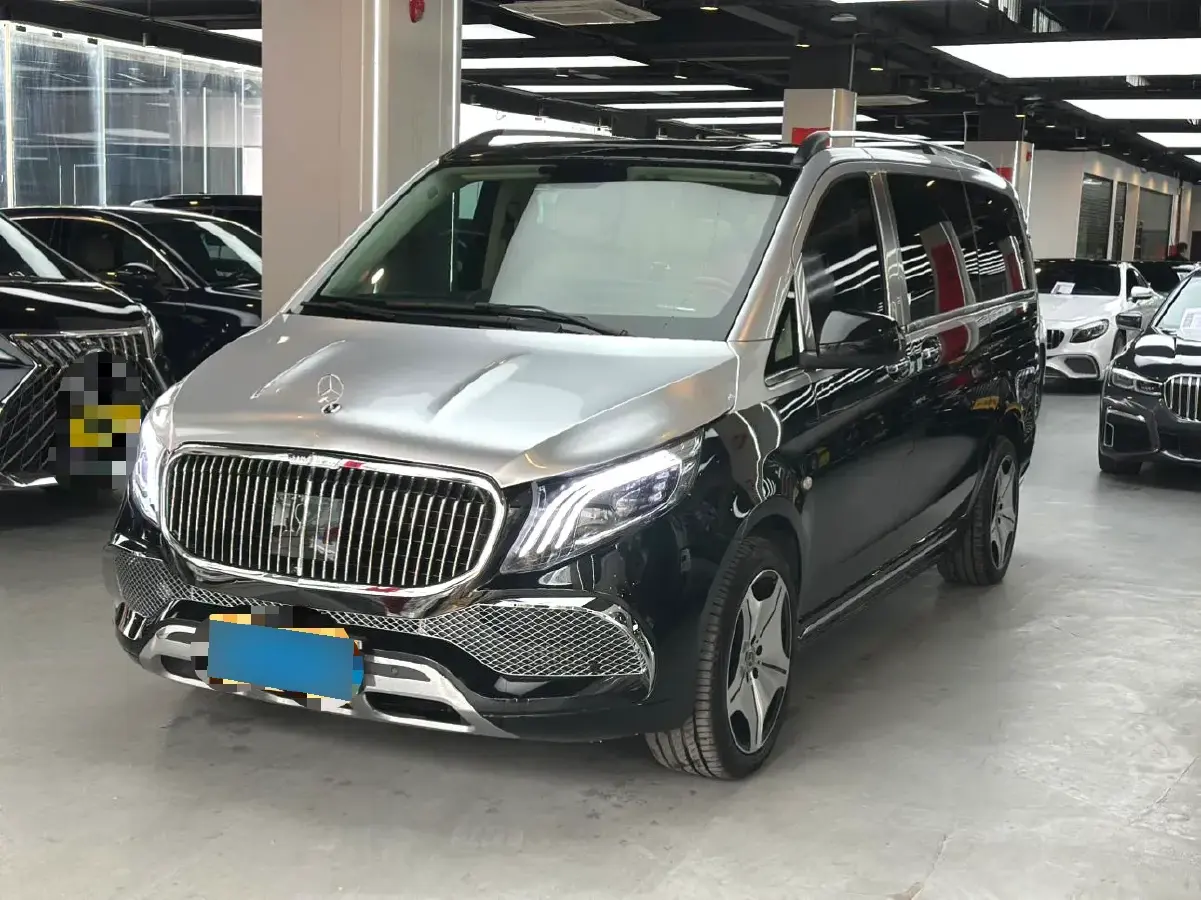 2018 Mercedes-Benz V Class 2.0T 211HP L4 7AT