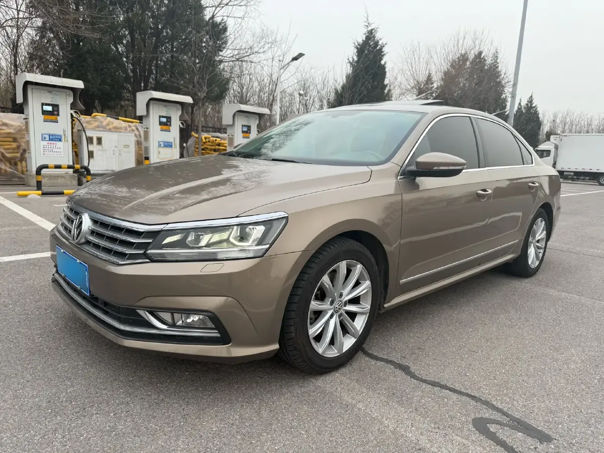 2016 Volkswagen Passat 1.8T 180HP L4 7DCT