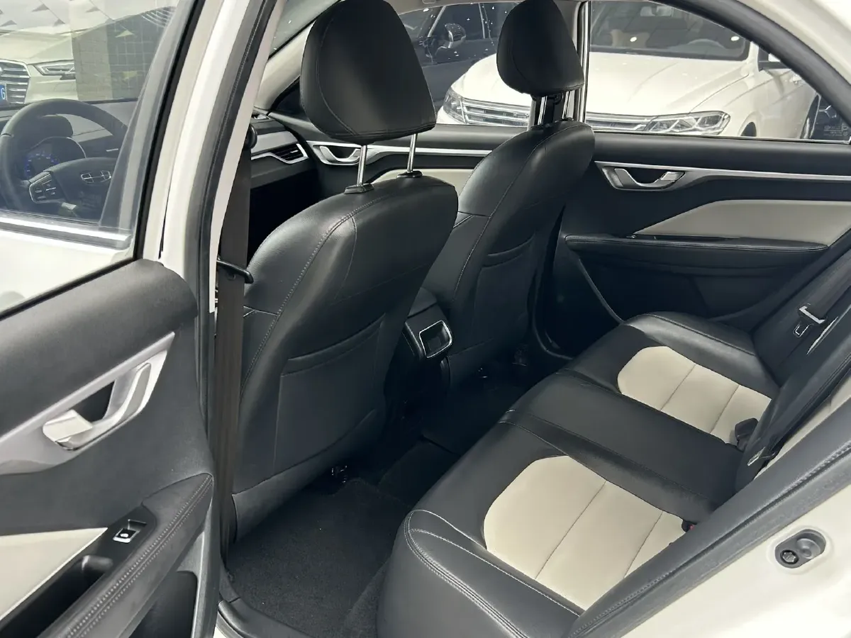 2019 Geely Vision S1 1.5L 109HP L4 CVT,autocango,china used car exporter,china ev exporter,chinese used car exporter,chinese used ev exporter