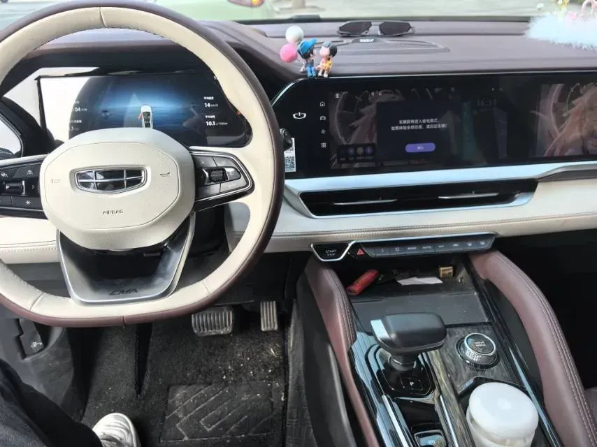 2024 Geely Monjaro 2.0T 238HP L4 8AT,autocango,china used car exporter,china ev exporter,chinese used car exporter,chinese used ev exporter