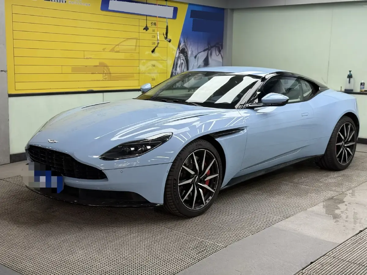 2019 Aston Martin DB11 4.0T 510HP V8 8AT